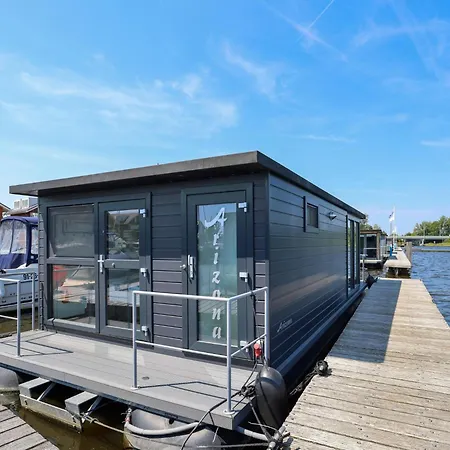 Tiny Houseboat Parel I - Airco Botel Uitgeest